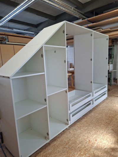 schrank 15.9.2026